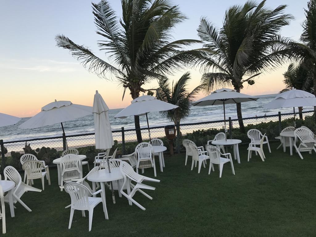 Flat Guarajuba Beira Da Praia Pe Na Areia Eksteriør billede